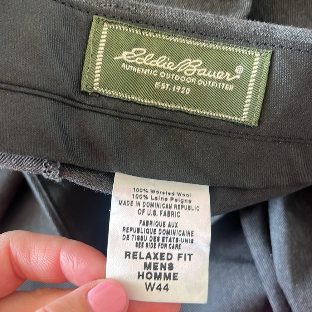New Eddie Bauer Men's Black Pants Size 44W - Picture 7 of 7